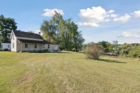 154 W Saint Joe, Hillsdale, MI 49242