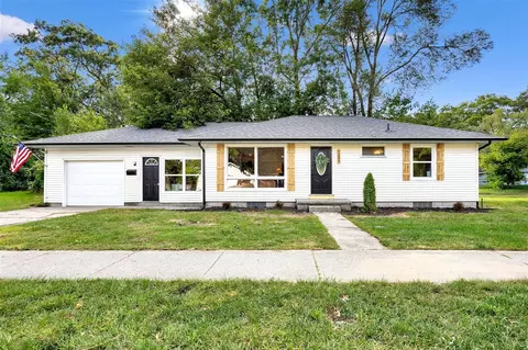 1255 Creston, Muskegon, MI 49442