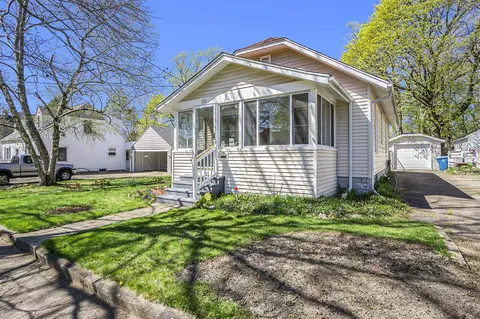 222 Garland, Kalamazoo, MI 49001