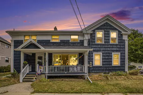 625 S Barnes, Mason, MI 48854