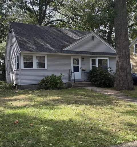 1729 Winchester, Muskegon, MI 49441