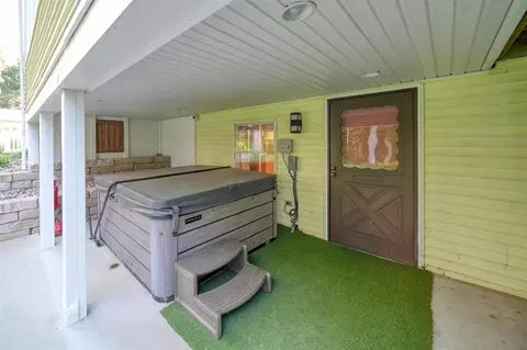 Exterior - 6232 Burning Tree, Jackson, MI 49201 photo 7 of 15