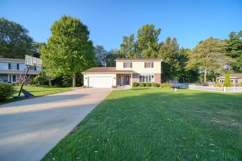 Exterior - 6232 Burning Tree, Jackson, MI 49201 photo 2 of 15