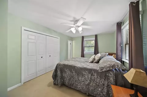 Bedroom - 6232 Burning Tree, Jackson, MI 49201 photo 7 of 9