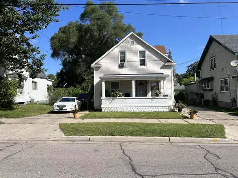 1041 Adams, Grand Rapids, MI 49507