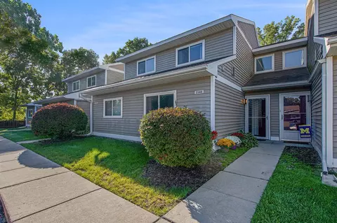 2146 Stone School, Ann Arbor, MI 48108