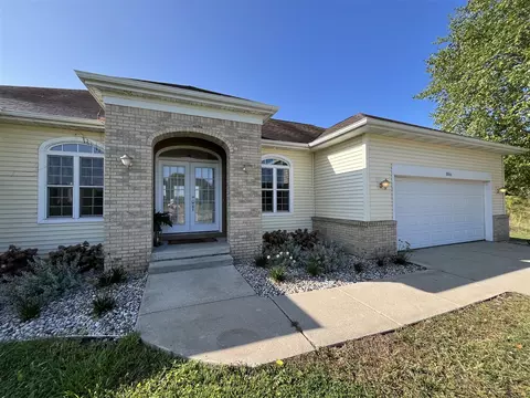 Exterior - 8866 Cascade, Ada, MI 49301 photo 3 of 17