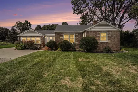 2551 Kinney, Walker, MI 49534