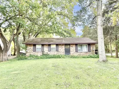 1110 S S Shr, Portage, MI 49002