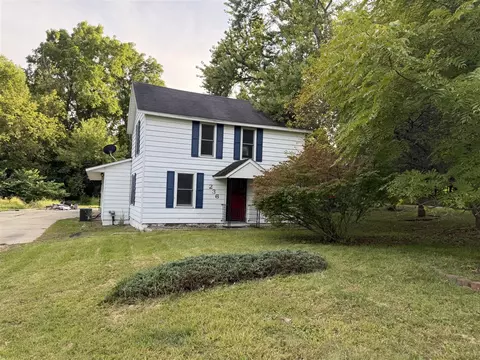 236 W Nelson, Hastings, MI 49058