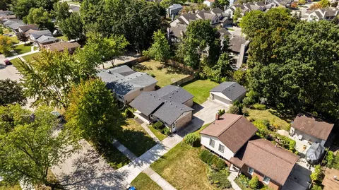 View/Area - 1625 Longfellow, Canton, MI 48187 photo 5 of 9