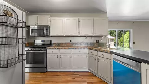 Kitchen - 1625 Longfellow, Canton, MI 48187 photo 1 of 3