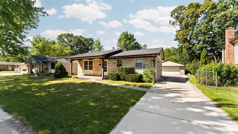 1625 Longfellow, Canton, MI 48187