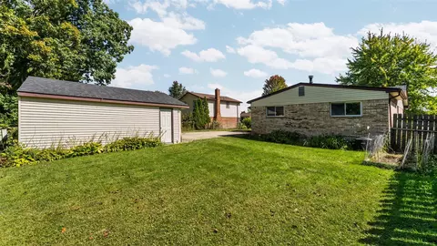 Exterior - 1625 Longfellow, Canton, MI 48187 photo 5 of 6