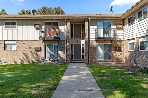 31565 Fraser #9, Fraser, MI 48026