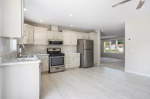 52199 Nancy, Three Rivers, MI 49093 photo 9