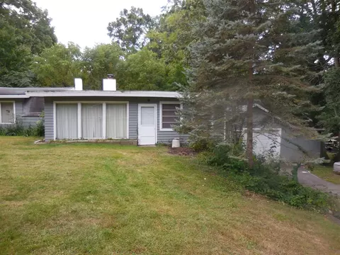 8797 E Gull Lk, Augusta, MI 49012 photo 4