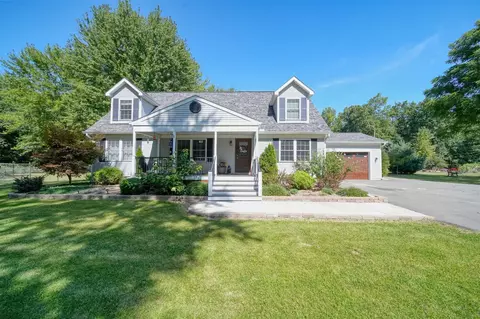 44038 Burtrig, Belleville, MI 48111