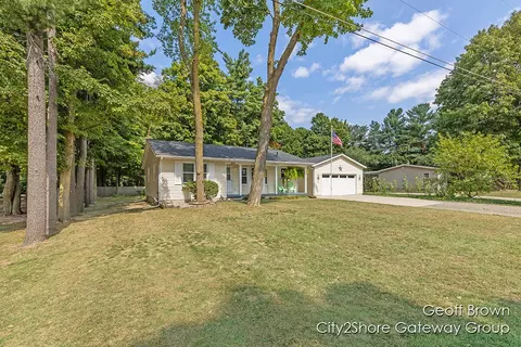 6979 Pierce, Allendale, MI 49401