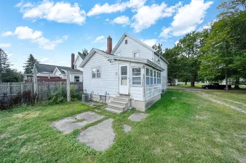1315 Locust, Jackson, MI 49203 photo 24