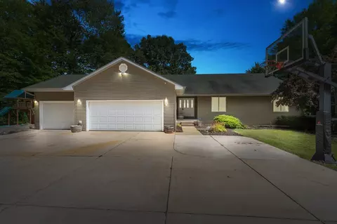 66601 Conrad, Edwardsburg, MI 49112