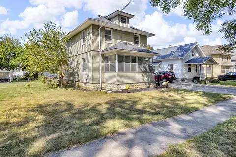 Exterior - 212 N Bowen, Jackson, MI 49202 photo 8 of 9