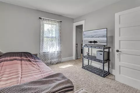 Bedroom - 212 N Bowen, Jackson, MI 49202 photo 6 of 7