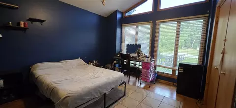 Bedroom - 748 Tomahawk, Coldwater, MI 49036 photo 1 of 5