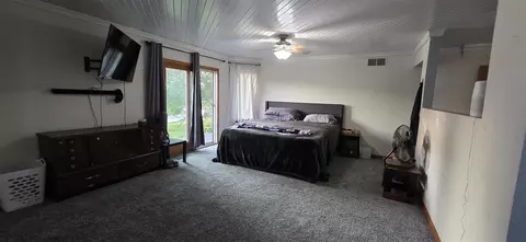 Bedroom - 748 Tomahawk, Coldwater, MI 49036 photo 3 of 5