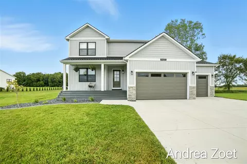 9485 Elmdale, Clarksville, MI 48815