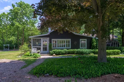 149 Taylor, Saugatuck, MI 49453