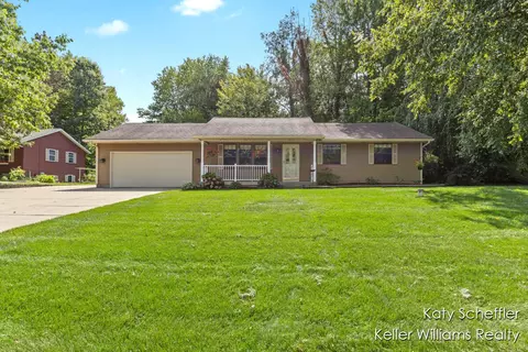 1918 Ponderosa, Dorr, MI 49323