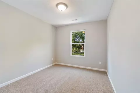 Bedroom - 1804 E Ganson, Jackson, MI 49202 photo 4 of 6