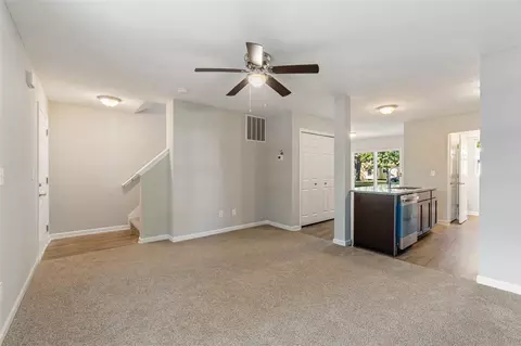 Living - 1804 E Ganson, Jackson, MI 49202 photo 2 of 4