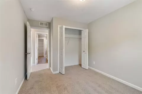 Bedroom - 1804 E Ganson, Jackson, MI 49202 photo 5 of 6