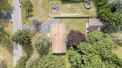 7958 Hively, Jackson, MI 49201 photo 32