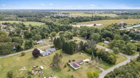 7958 Hively, Jackson, MI 49201 photo 33