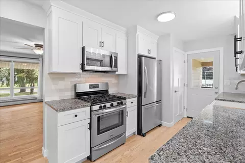 7958 Hively, Jackson, MI 49201 photo 10