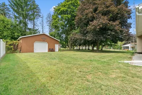 7958 Hively, Jackson, MI 49201 photo 27