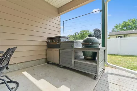 7958 Hively, Jackson, MI 49201 photo 26