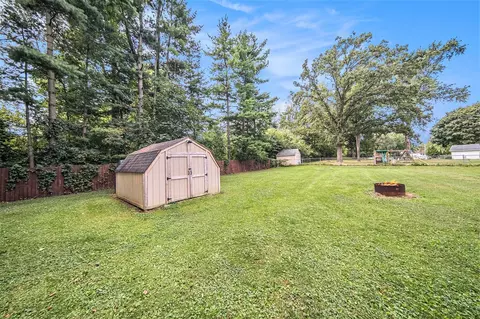 Exterior - 121 Mcconnell, Jackson, MI 49201 photo 6 of 6
