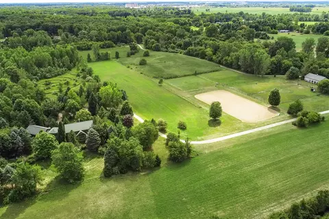 4641 E Allen, Webberville, MI 48892