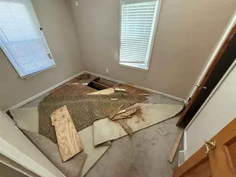 Bedroom - 8225 Chapp, Warren, MI 48089 photo 3 of 3