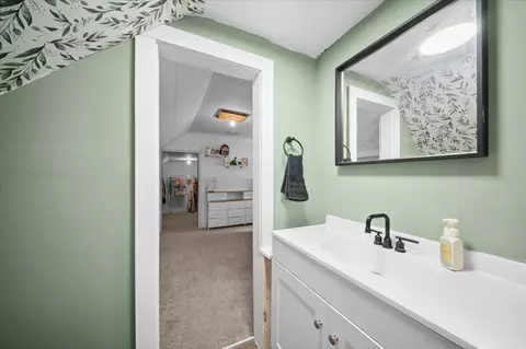 Bath - 710 S Broas, Belding, MI 48809 photo 3 of 3