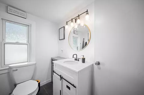 Bath - 710 S Broas, Belding, MI 48809 photo 2 of 3