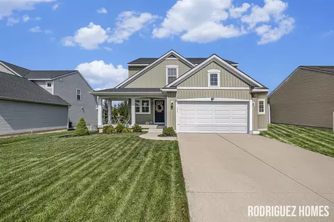 7857 High Knl, Byron Center, MI 49315