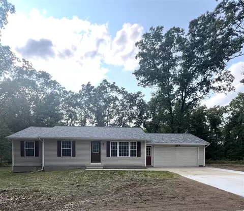 9237 Spruce, Newaygo, MI 49337