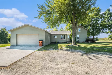 11413 S West Co Line, Greenville, MI 48838