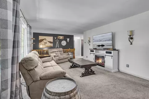 2466 Smiley, Jackson, MI 49203 photo 16