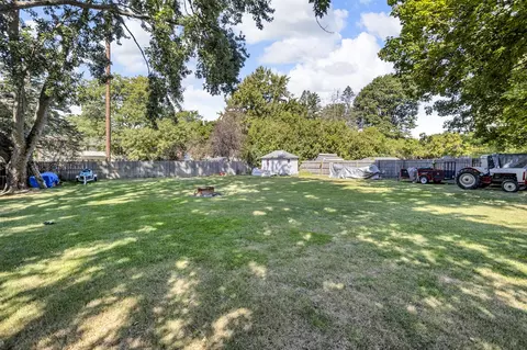 2466 Smiley, Jackson, MI 49203 photo 47